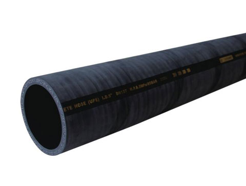 What are the main raw materials for producing wear-resistant sand blasting hose?